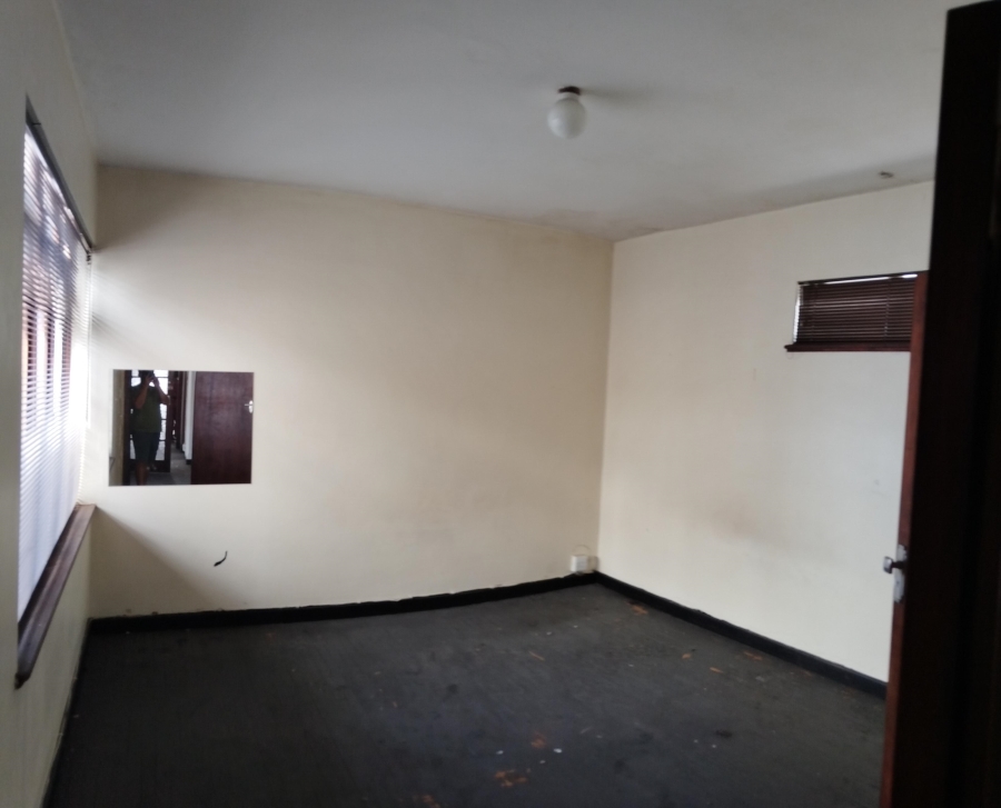 1 Bedroom Property for Sale in Port Elizabeth Central Eastern Cape